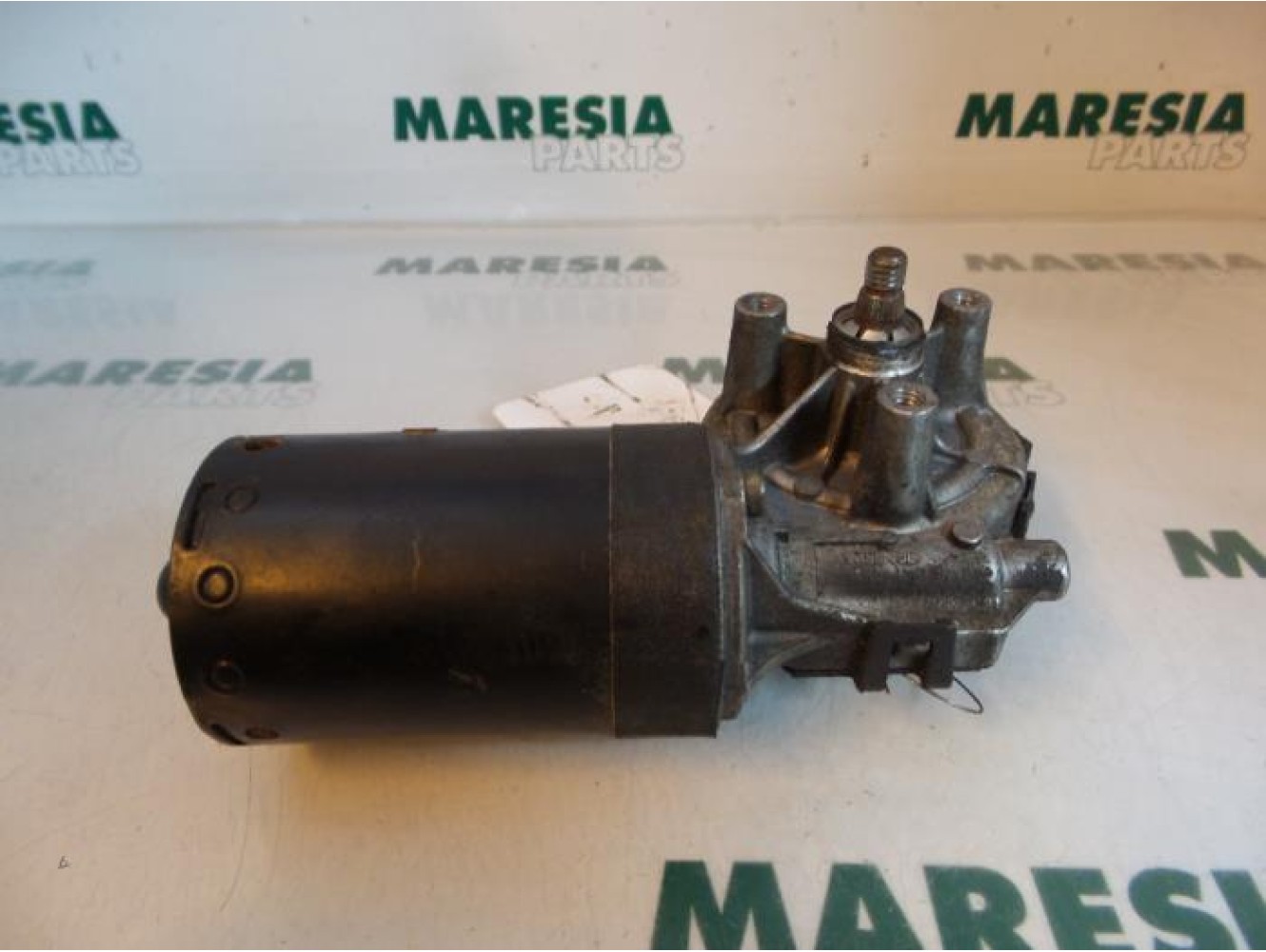 Peugeot - 206 - Front wiper motor