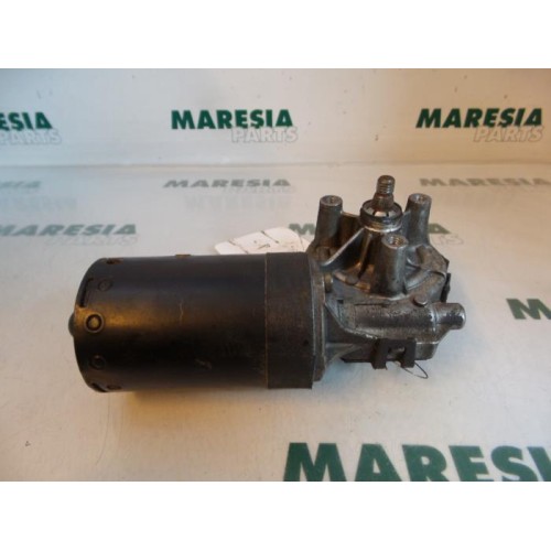 Peugeot - 206 - Front wiper motor