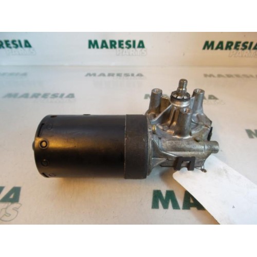 Peugeot - 206 - Front wiper motor