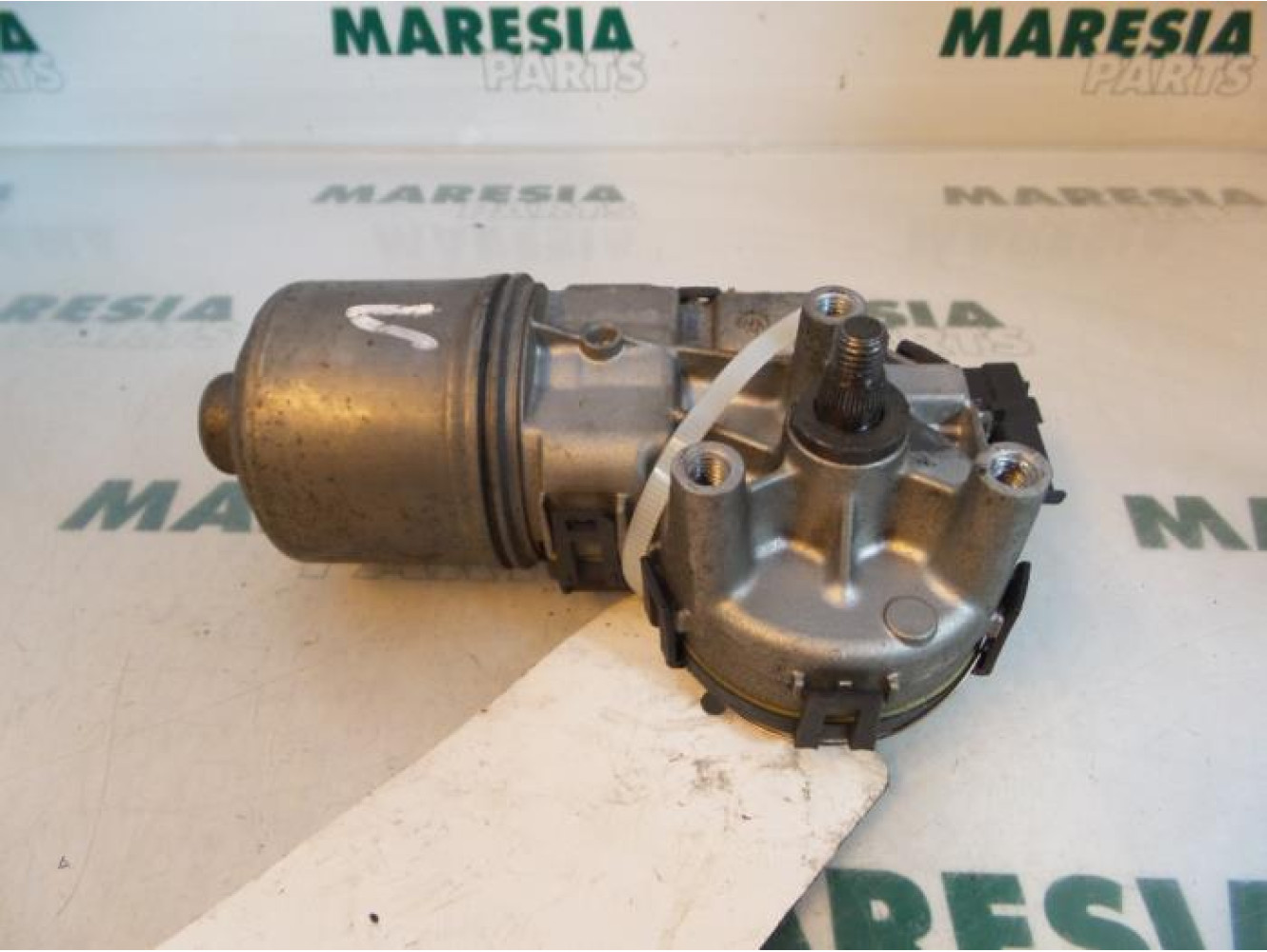 Peugeot - 206 - Front wiper motor