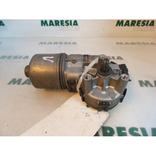 Peugeot - 206 - Front wiper motor