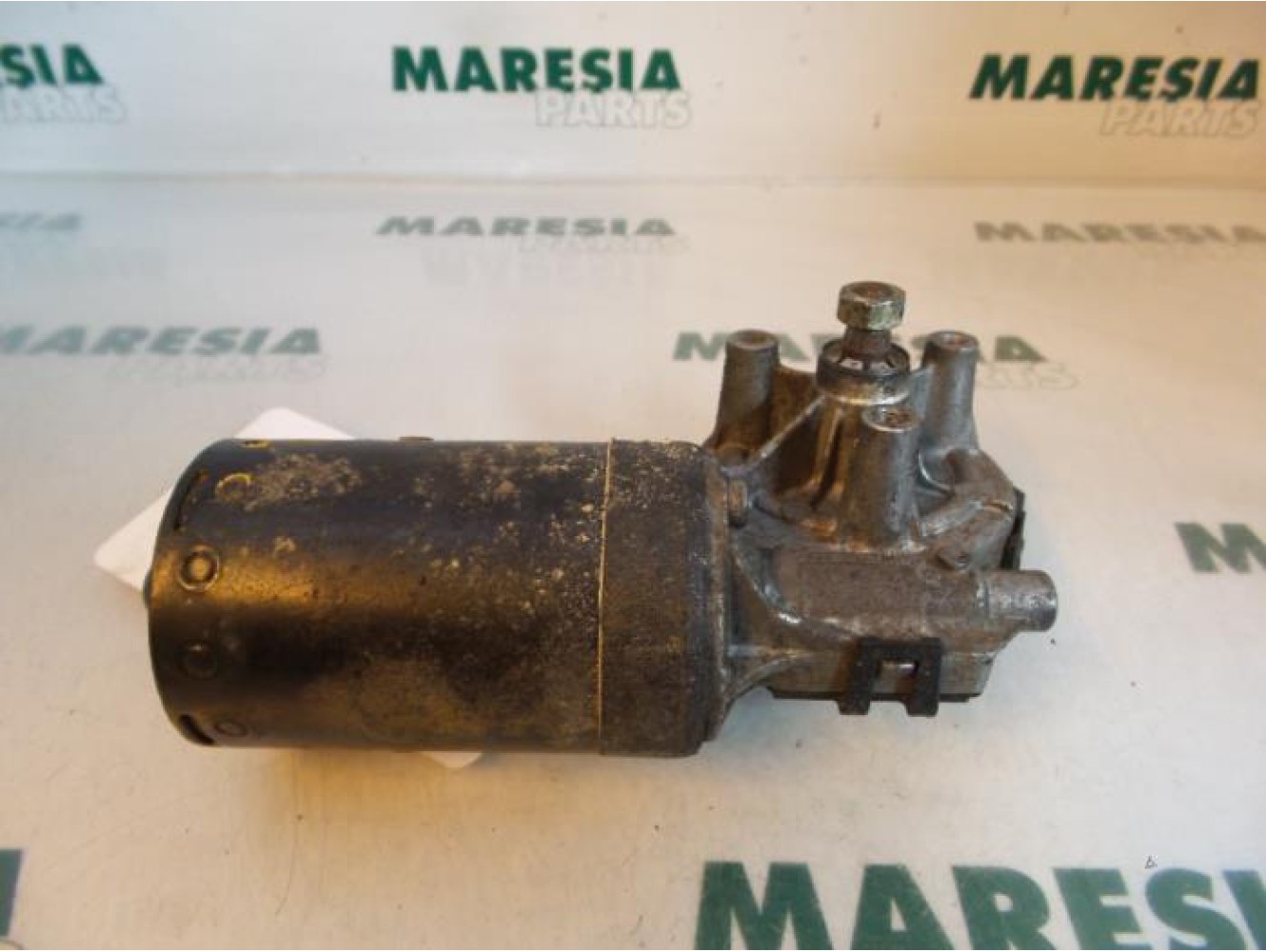 Peugeot - 206 - Front wiper motor