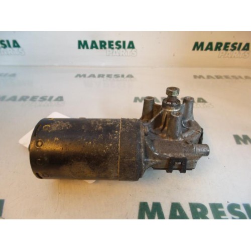 Peugeot - 206 - Front wiper motor