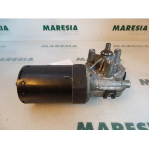 Peugeot - 206 - Front wiper motor