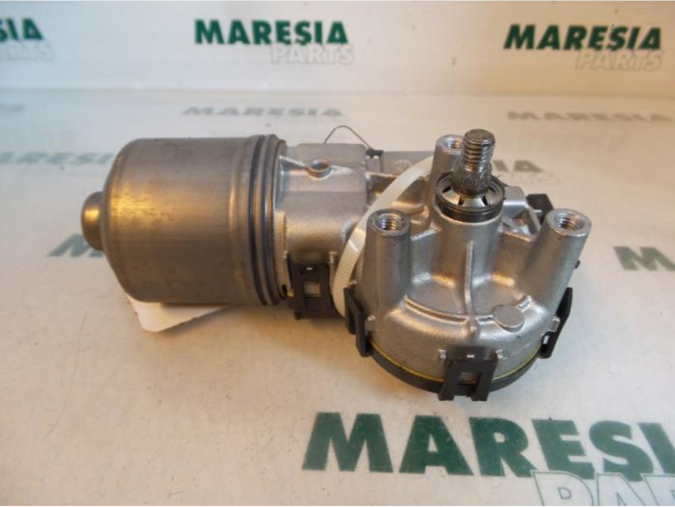 Peugeot - 206 - Front wiper motor