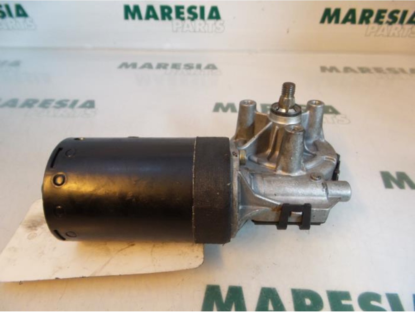 Peugeot - 206 - Front wiper motor