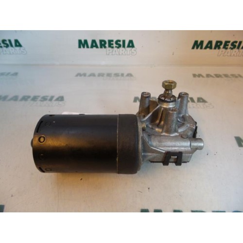 Peugeot - 206 - Front wiper motor