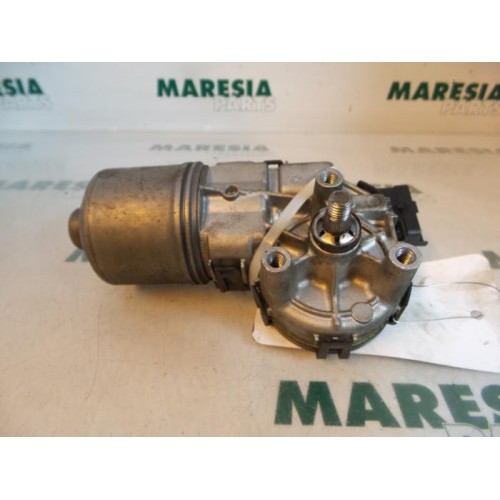 Peugeot - 206 - Front wiper motor
