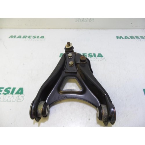 Renault - Kangoo - Front lower wishbone, right