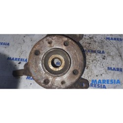 Renault - Laguna - Achsschenkel rechts vorne