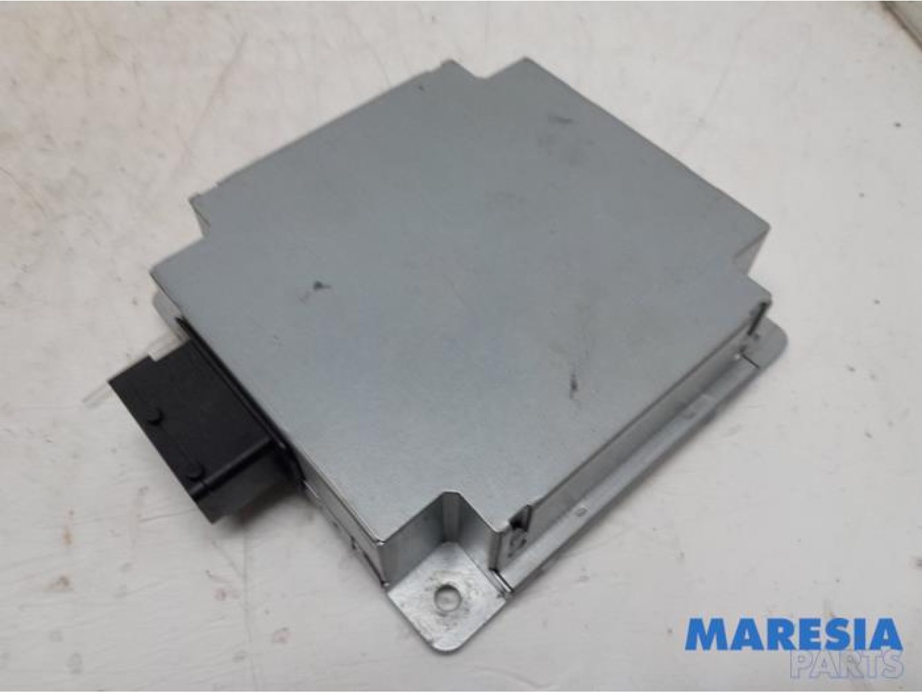 Fiat - 500 - Radio module