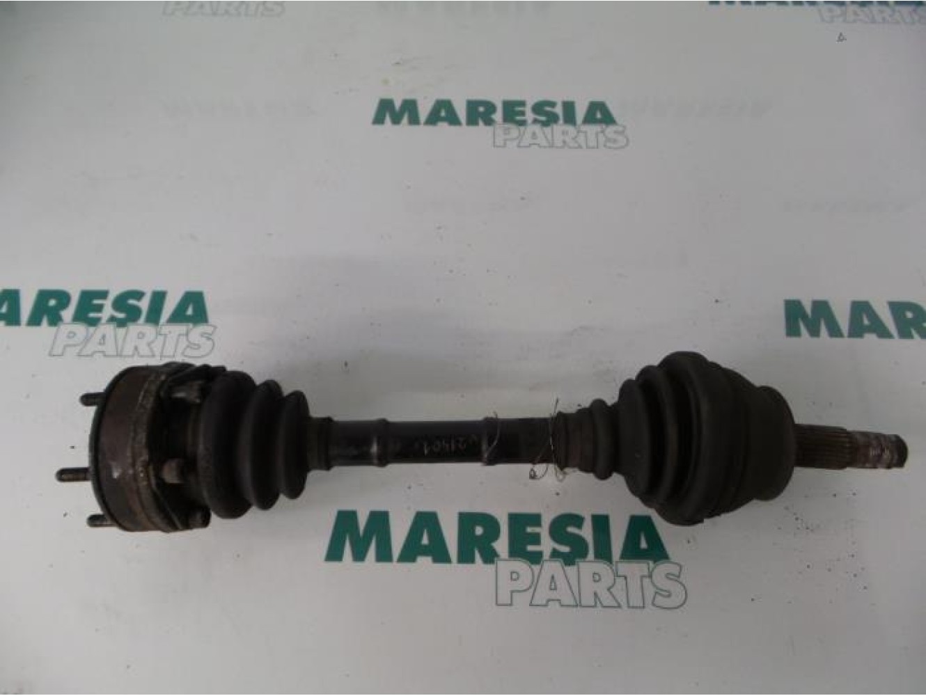 Alfa Romeo - 155 - Arbre de transmission avant gauche