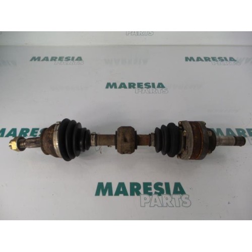 Alfa Romeo - 155 - Antriebswelle links vorne