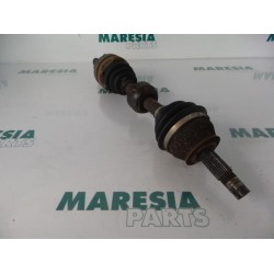 Alfa Romeo - 155 - Aandrijfas links-voor