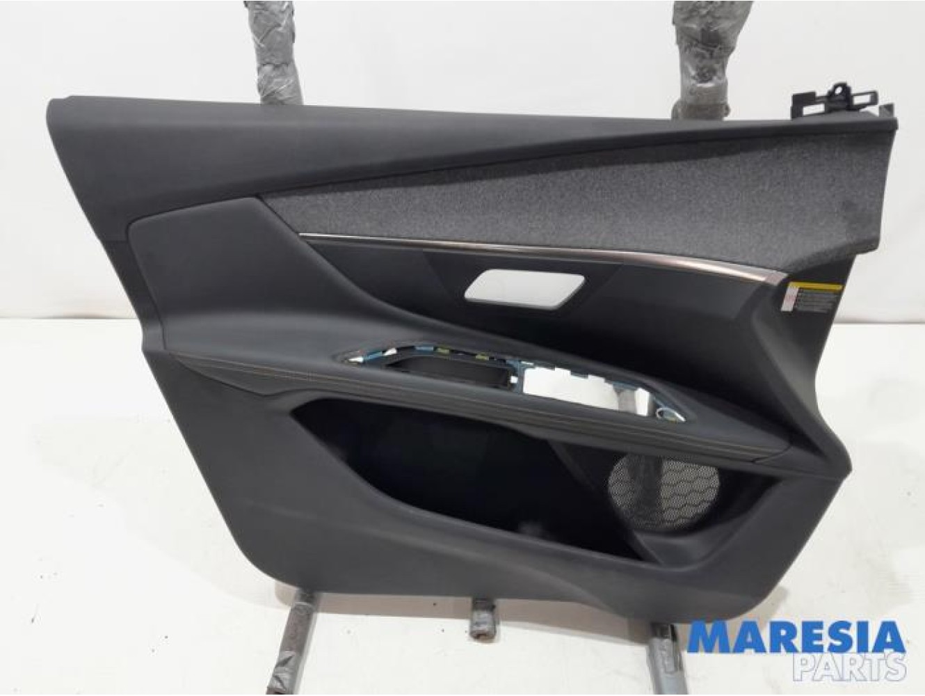 Peugeot - 3008 - Revêtement portière 4portes avant gauche