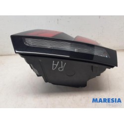 Peugeot - 3008 - Taillight, right