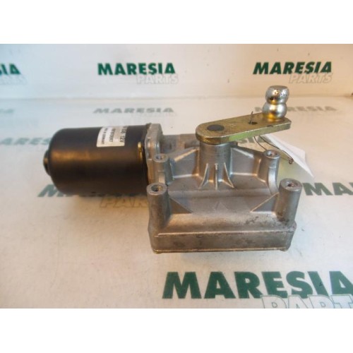 Peugeot - 307 - Front wiper motor