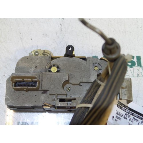 Peugeot - 307 - Door lock mechanism 4-door, front left
