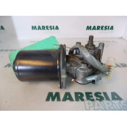 Peugeot - 106 - Scheibenwischermotor vorne
