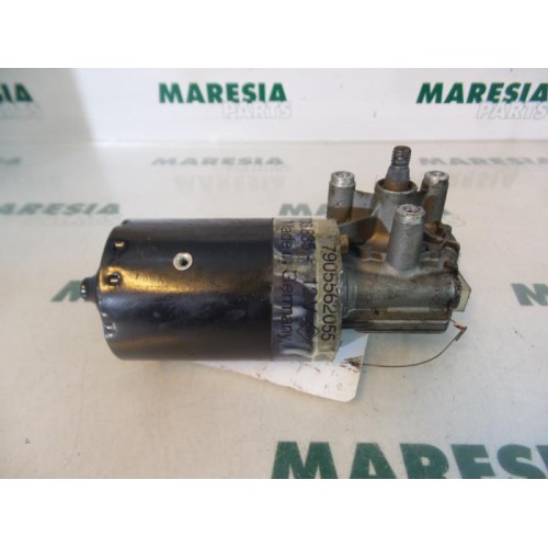 Peugeot - 106 - Front wiper motor