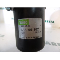 Peugeot - 106 - Front wiper motor