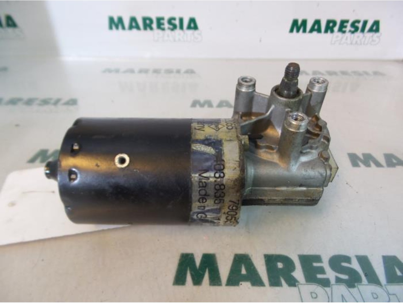 Peugeot - 106 - Front wiper motor