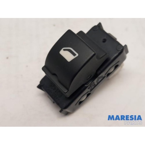 Peugeot - 308 - Electric window switch