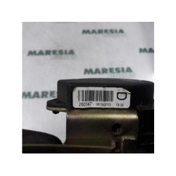 Renault - Laguna - Rear seatbelt, right