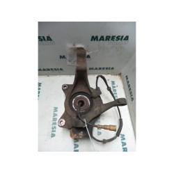 Renault - Safrane - Knuckle, front right