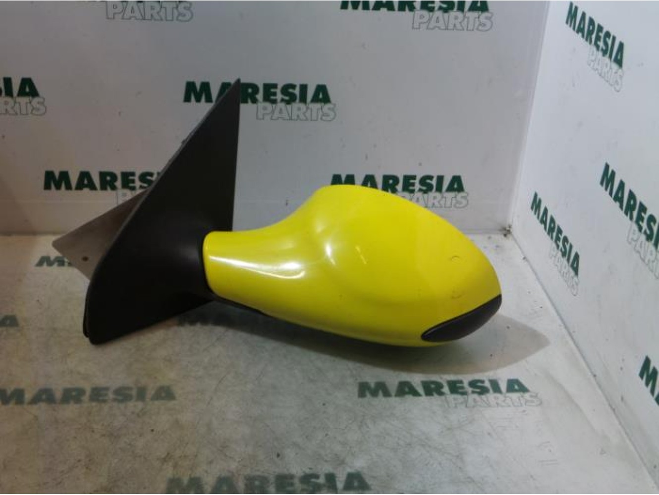 Lancia - Y(Psilon) - Wing mirror, left