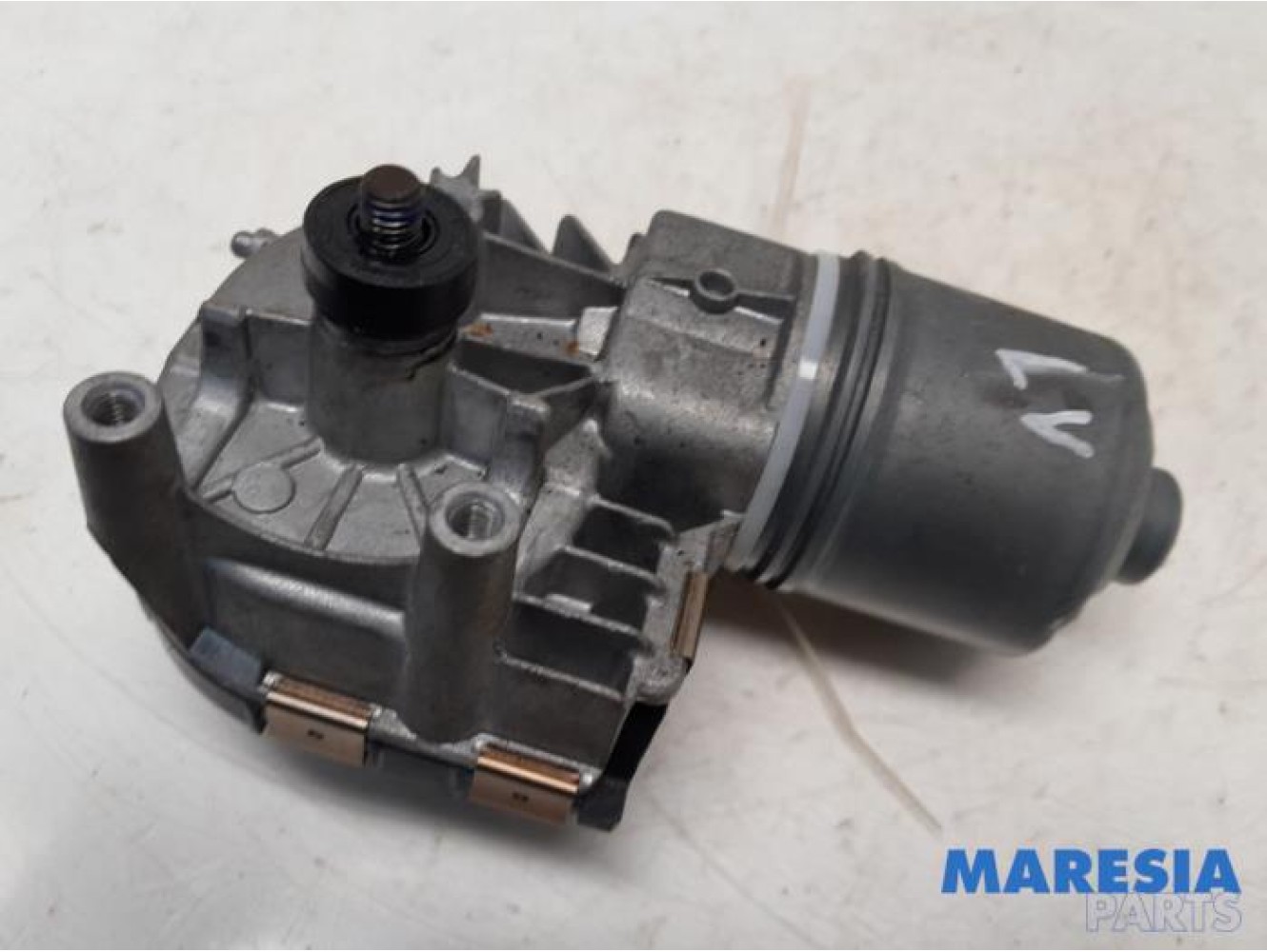 Peugeot - 3008 - Front wiper motor