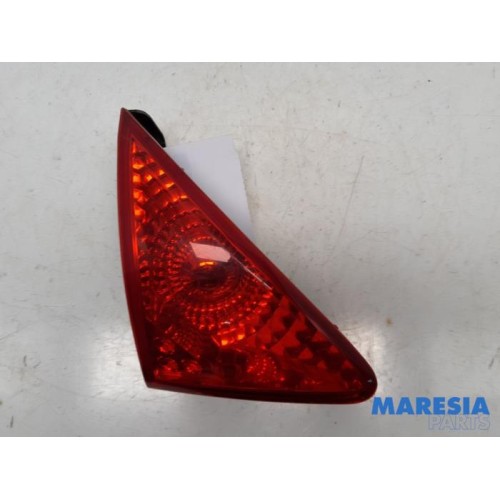 Peugeot - 3008 - Taillight, left