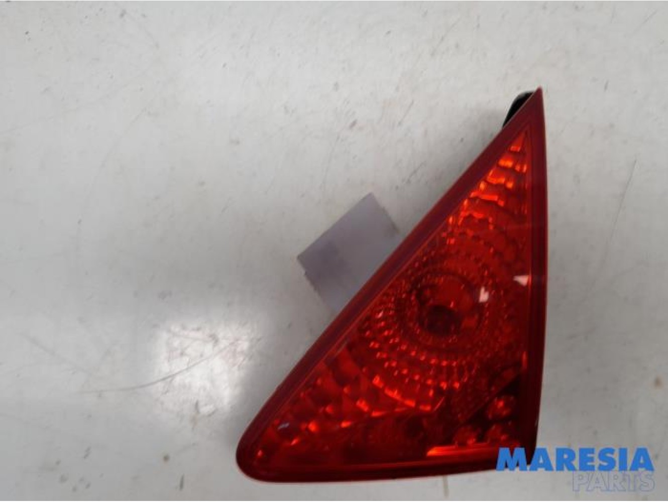 Peugeot - 3008 - Taillight, right