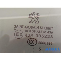 Peugeot - 308 - Portierruit 4Deurs rechts-achter