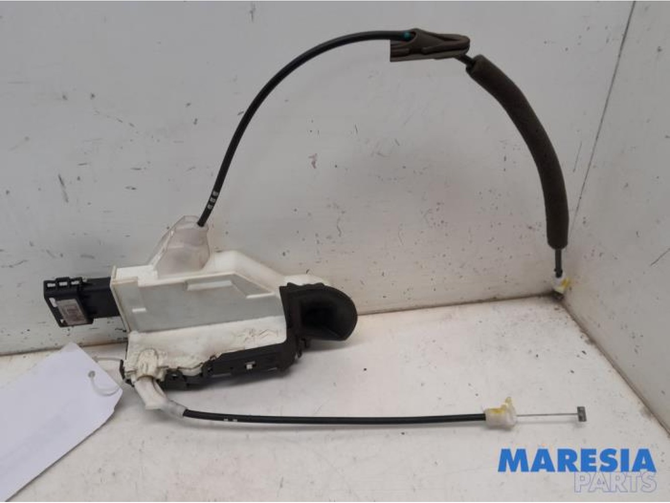 Peugeot - 3008 - Door lock mechanism 4-door, front left