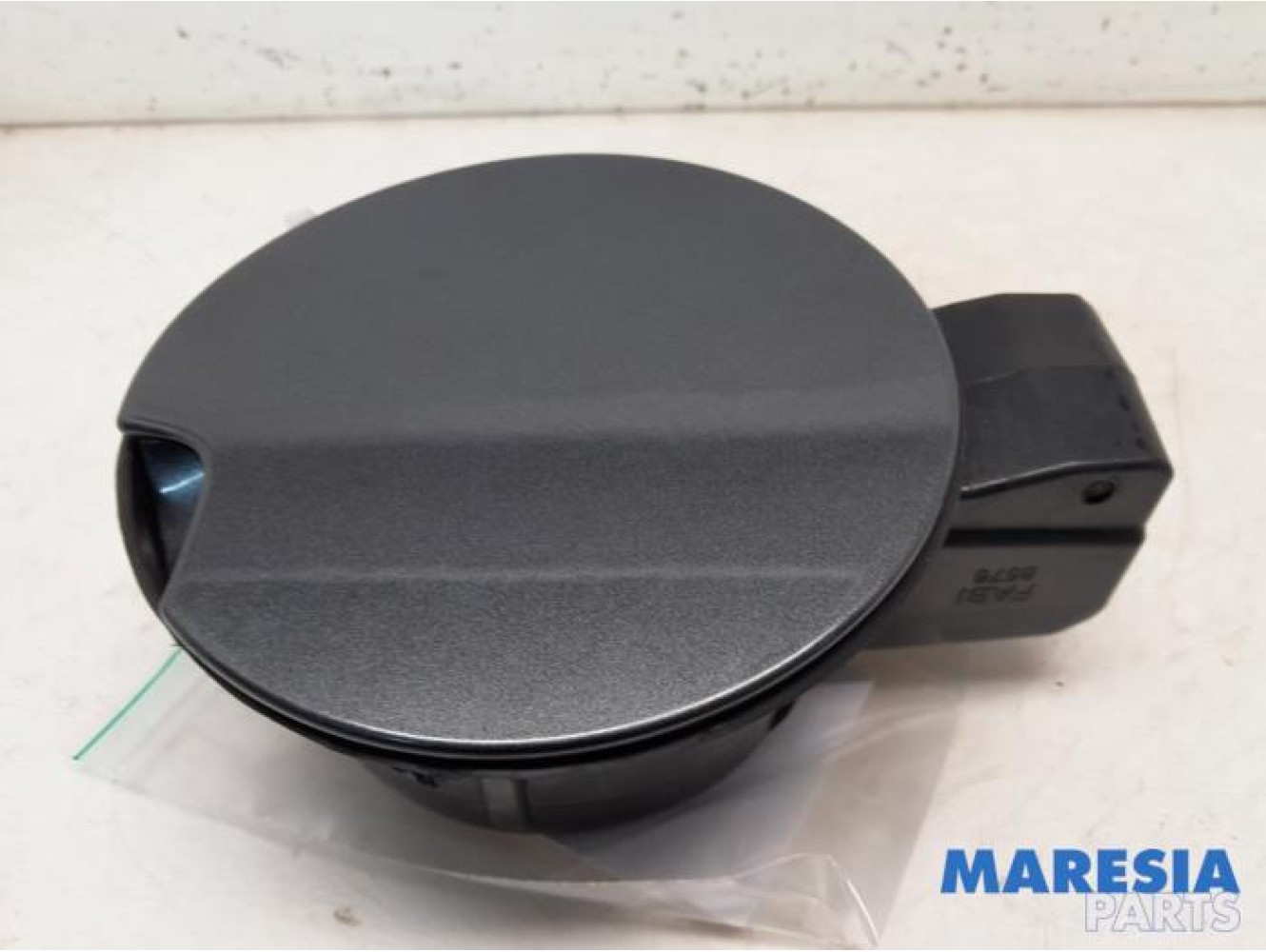 Peugeot - 3008 - Tank cap cover