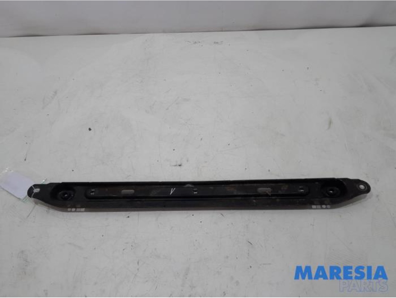 Citroen - DS4 - Radiator bar