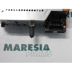 Peugeot - 206 - Radio CD player