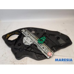 Alfa Romeo - Giulietta - Rear door window mechanism 4-door, right
