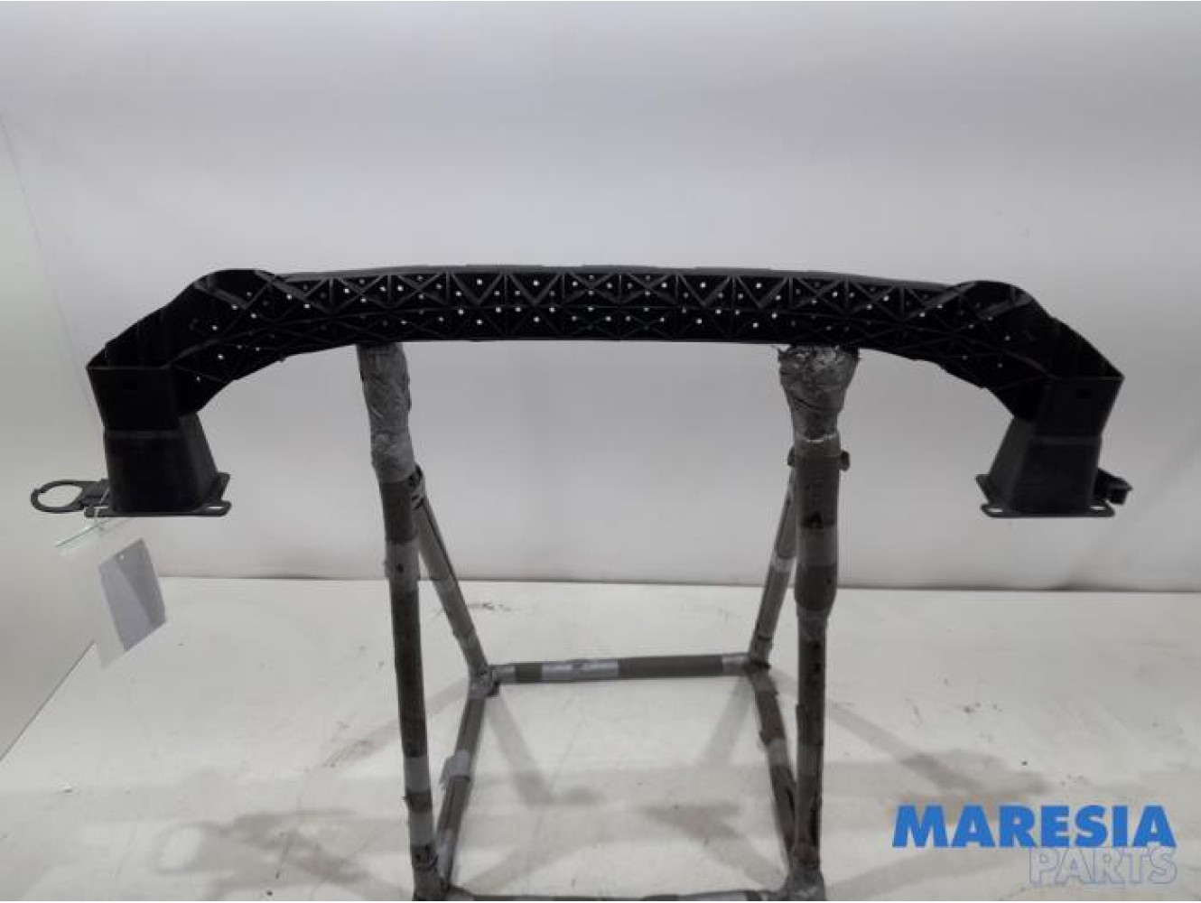 Citroen - DS4 - Front bumper frame