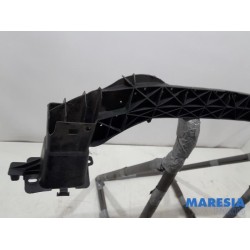 Citroen - DS4 - Front bumper frame