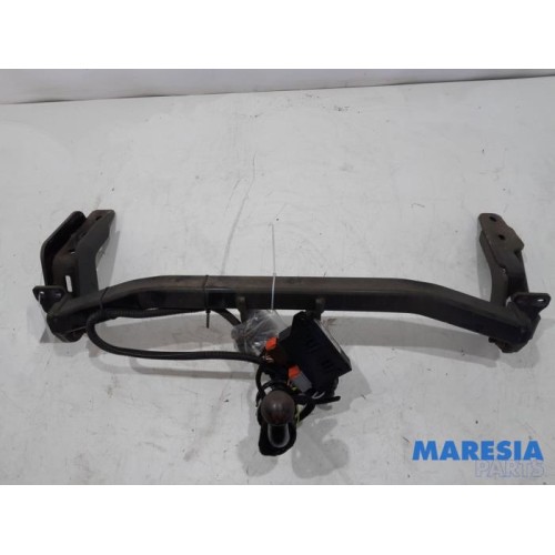 Citroen - DS4 - Towbar