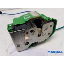 Alfa Romeo - Giulietta - Rear door mechanism 4-door, right