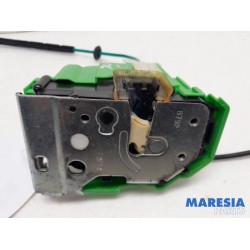 Alfa Romeo - Giulietta - Front door lock mechanism 4-door, right