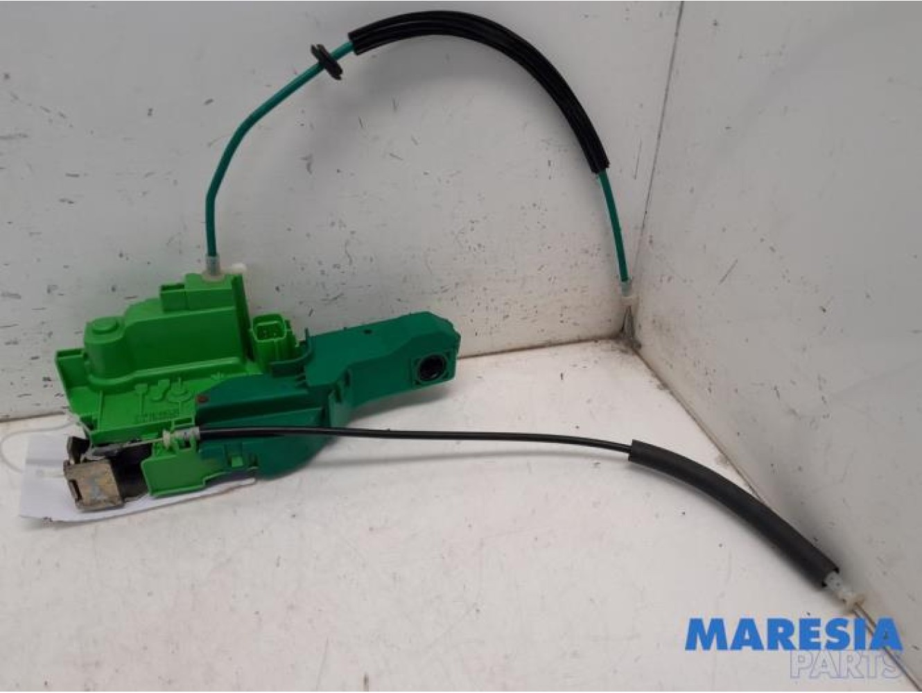 Alfa Romeo - Giulietta - Door lock mechanism 4-door, front left