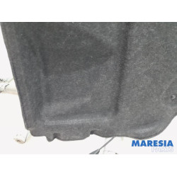 Peugeot - 208 - Parcel shelf