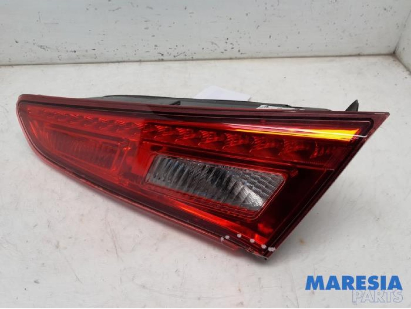 Alfa Romeo - Giulietta - Taillight, right