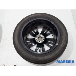 Peugeot - 3008 - Sportvelgenset + banden