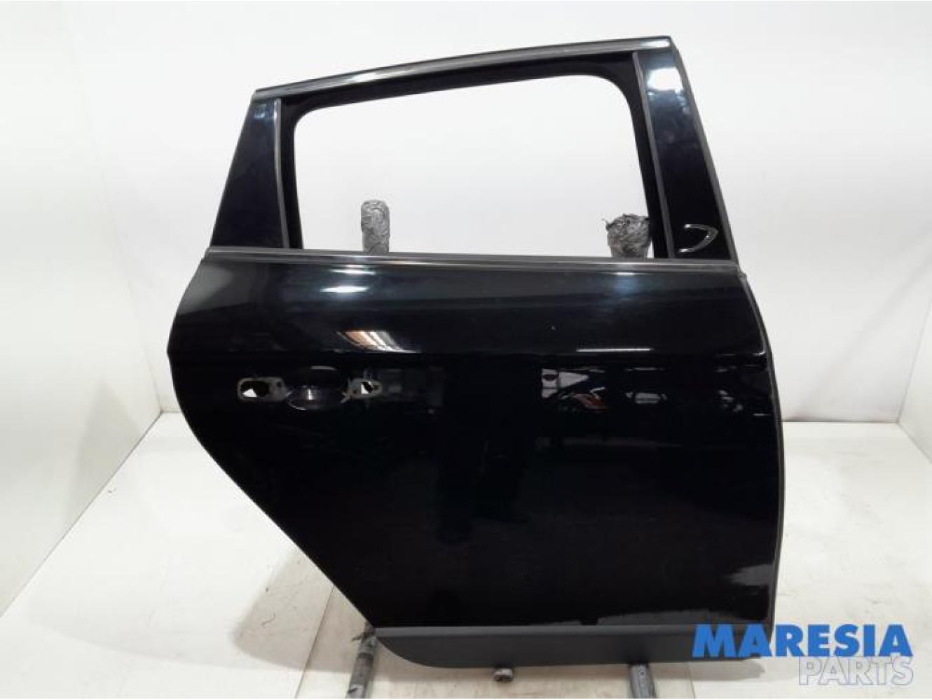Lancia - Delta - Rear door 4-door, right