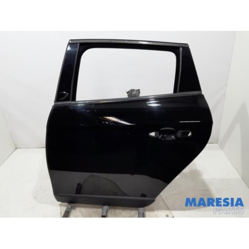Lancia - Delta - Rear door 4-door, left